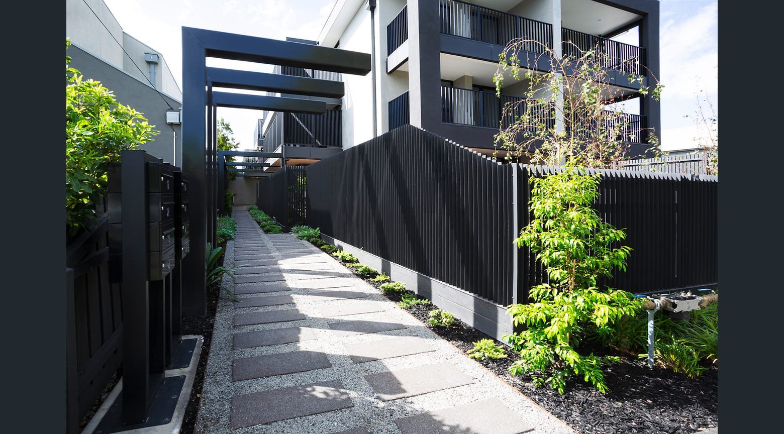 4/42 Roseberry Street, Ascot&nbsp;Vale image 2