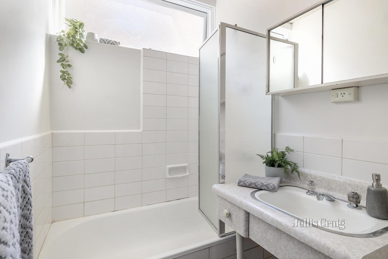 4/42 Wattletree Road, Armadale image 5