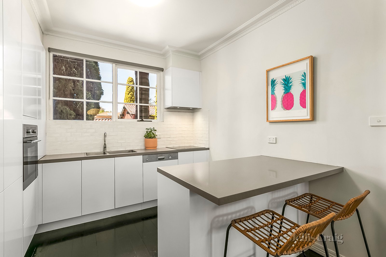 4/43 Bank Street, Ascot Vale image 3