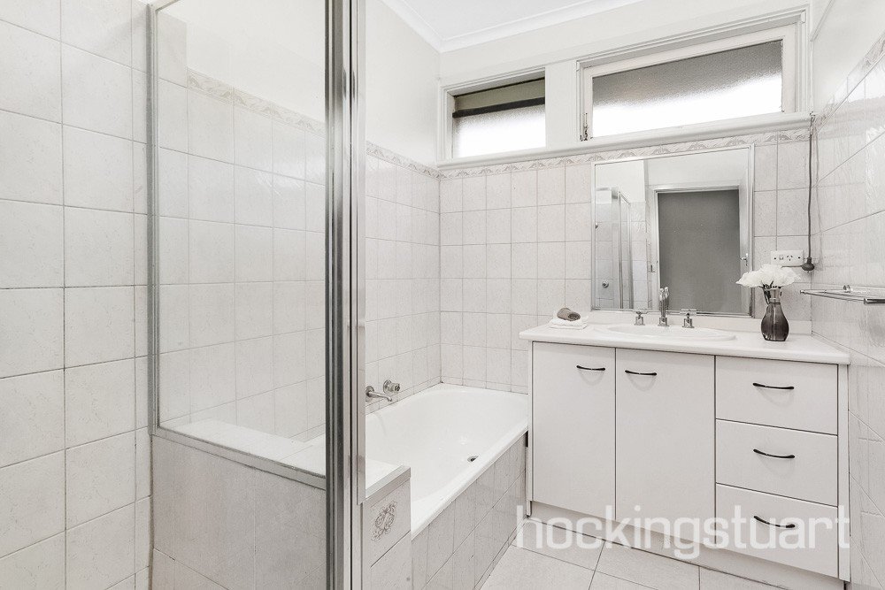 4/43 Clifton Road, Hawthorn East image 6