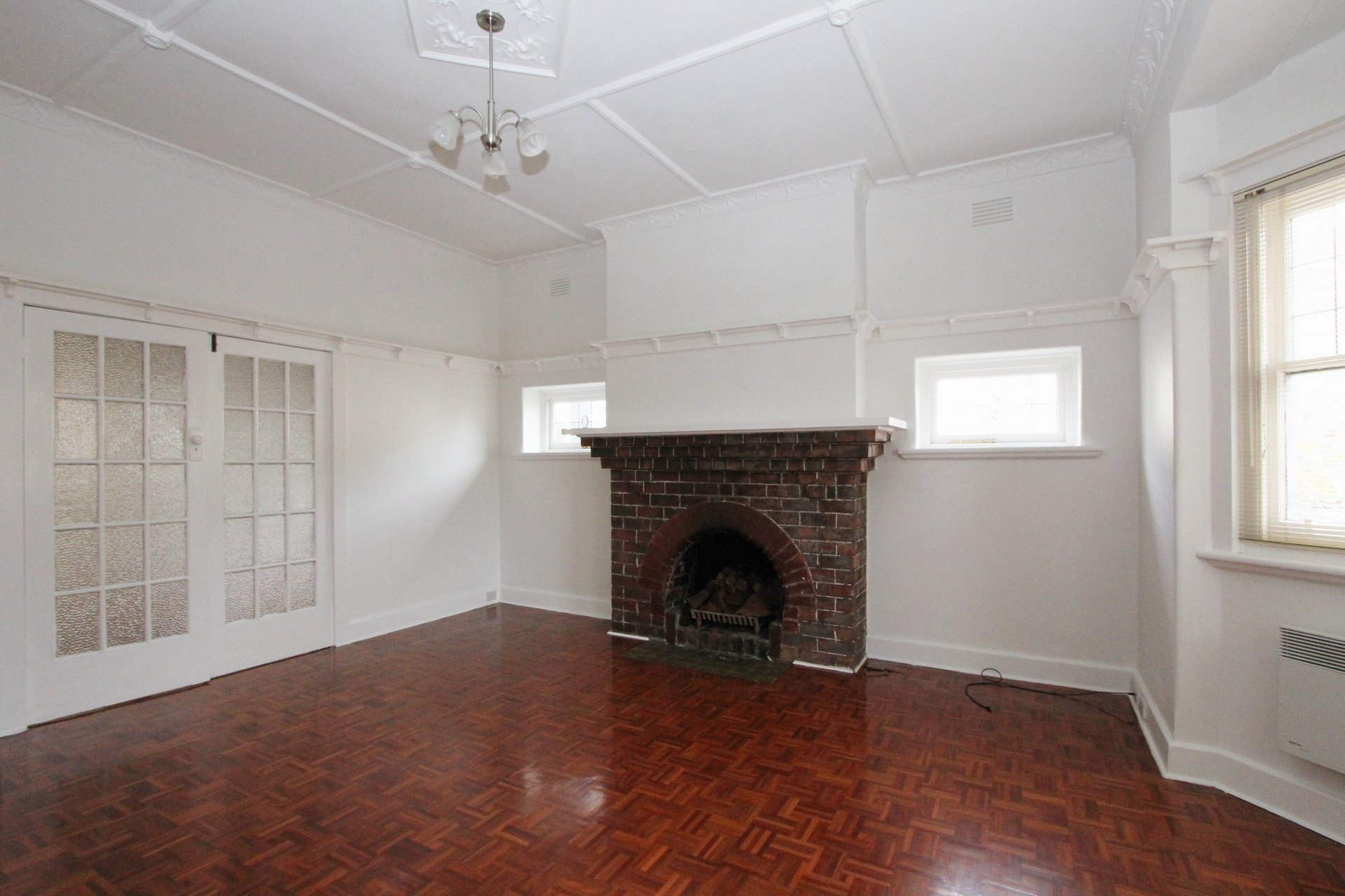 Property Gallery Thumbnail 3