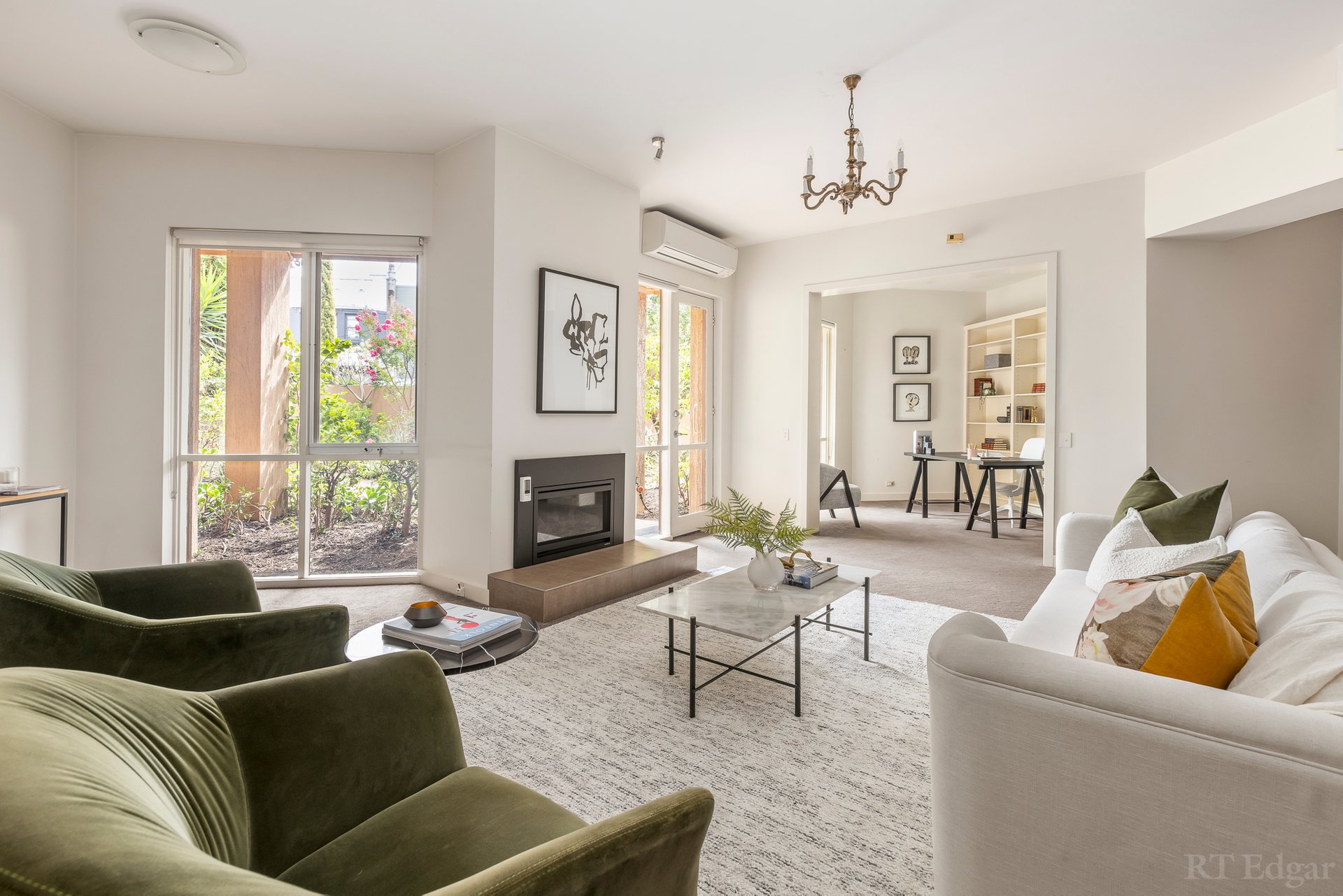 Property Gallery Thumbnail 6