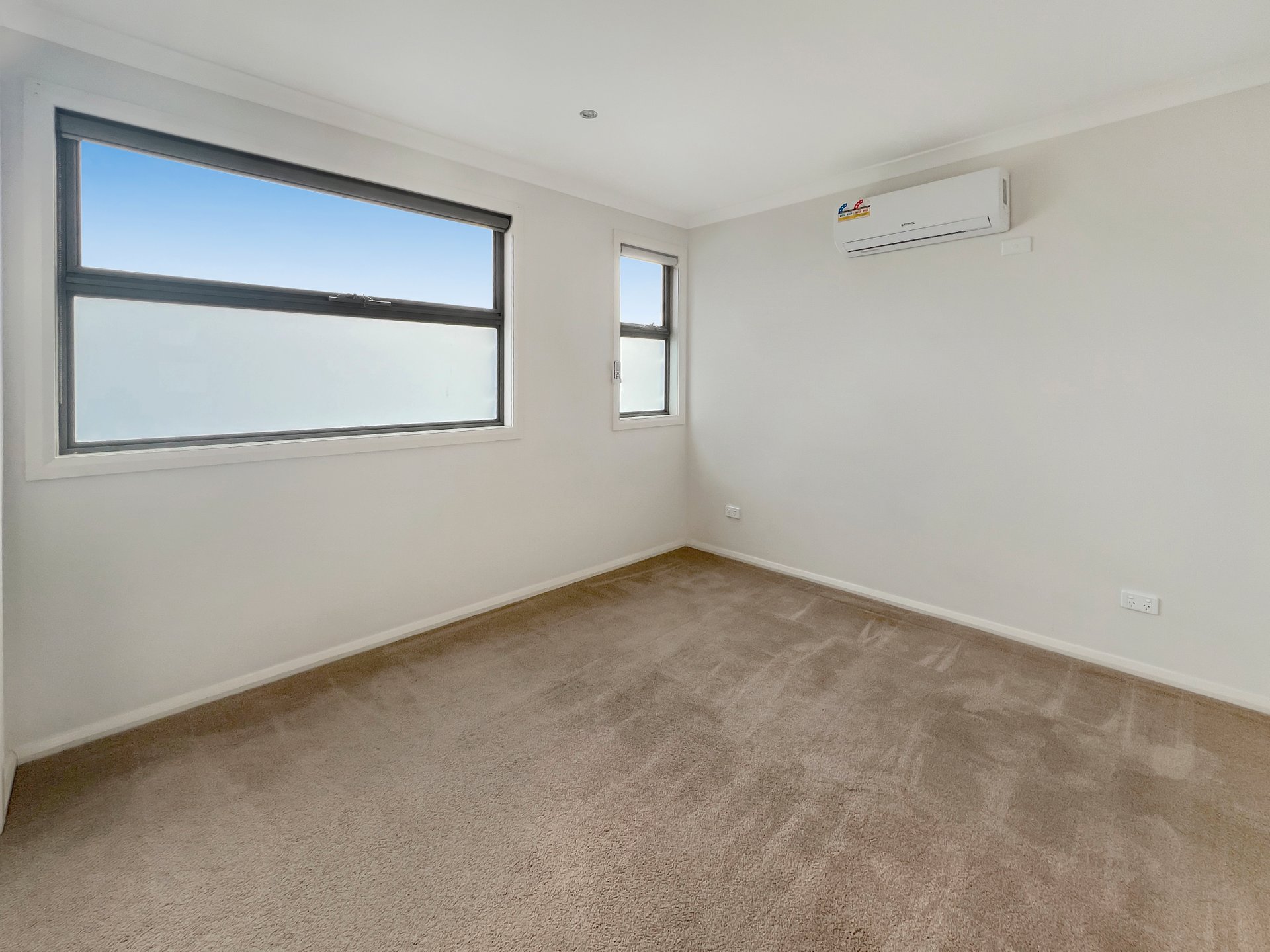 4/44 Myers Street, Geelong image 6