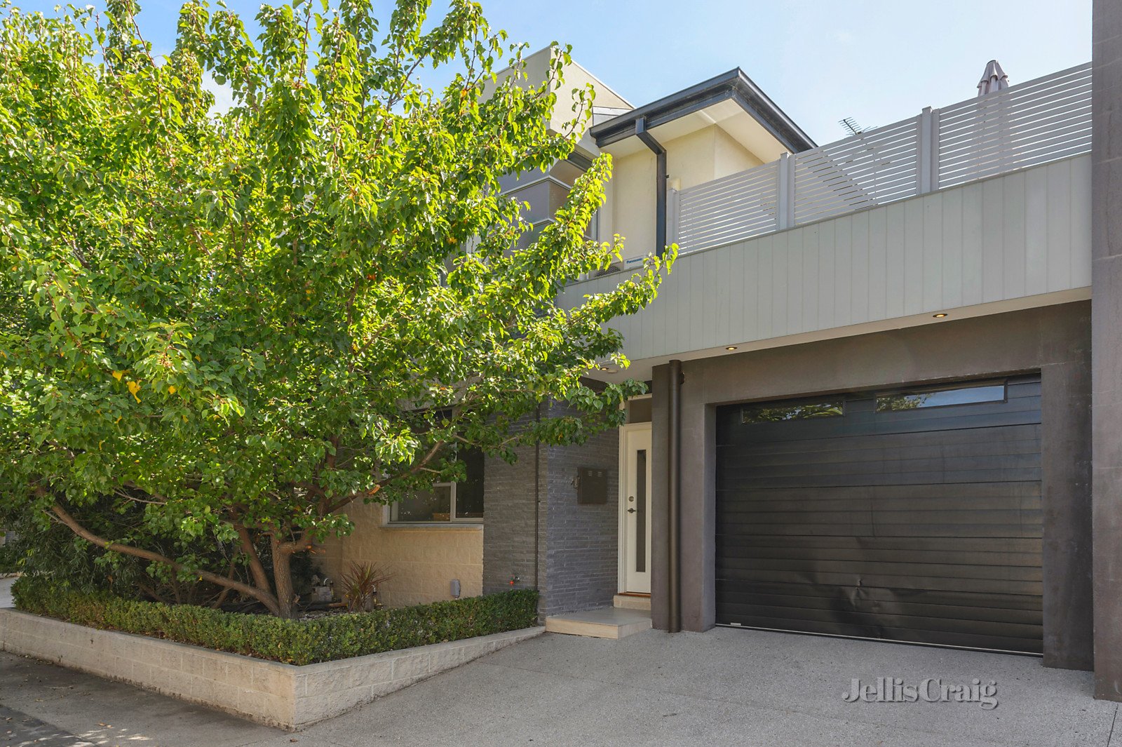 4/44 Victoria Street, Coburg image 2