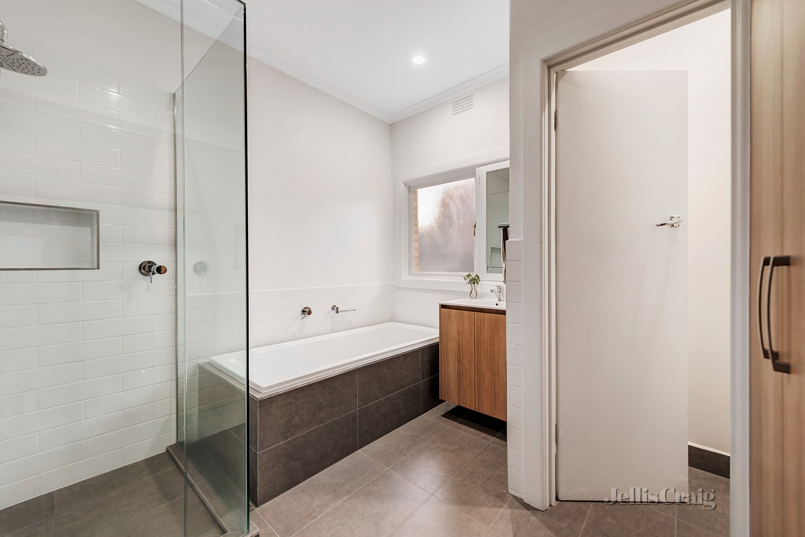 4/449 Camberwell Road, Camberwell image 6