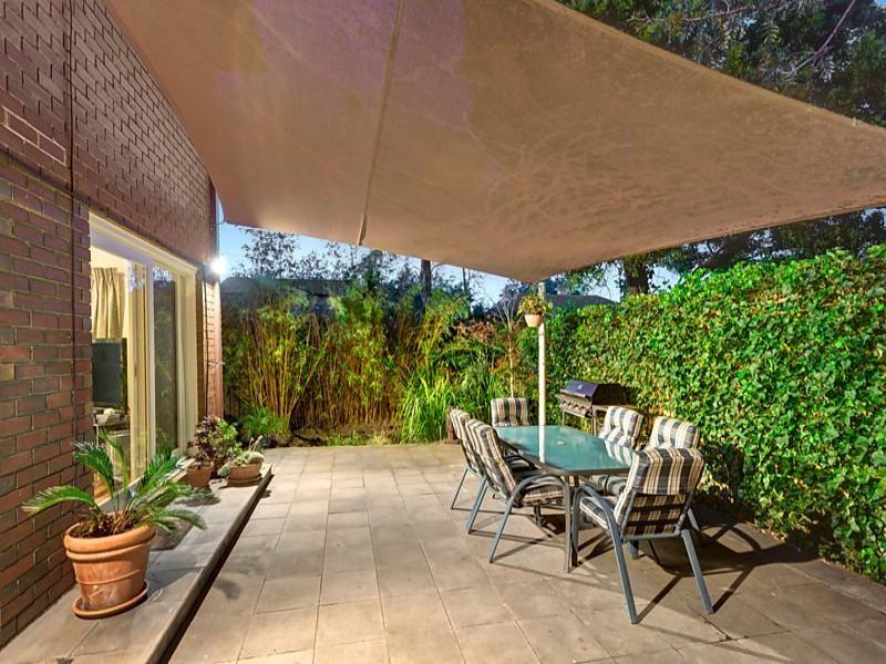 4/45 Kent Road, Surrey Hills image 8