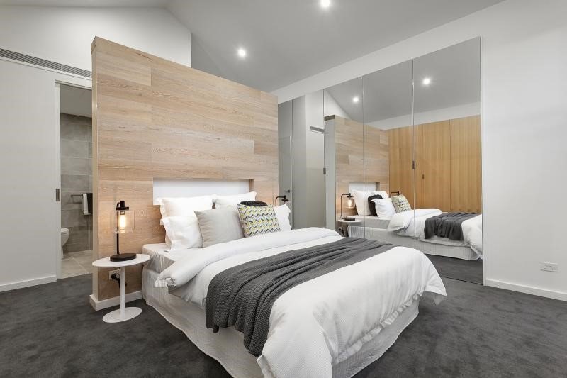 Property Gallery Thumbnail 2