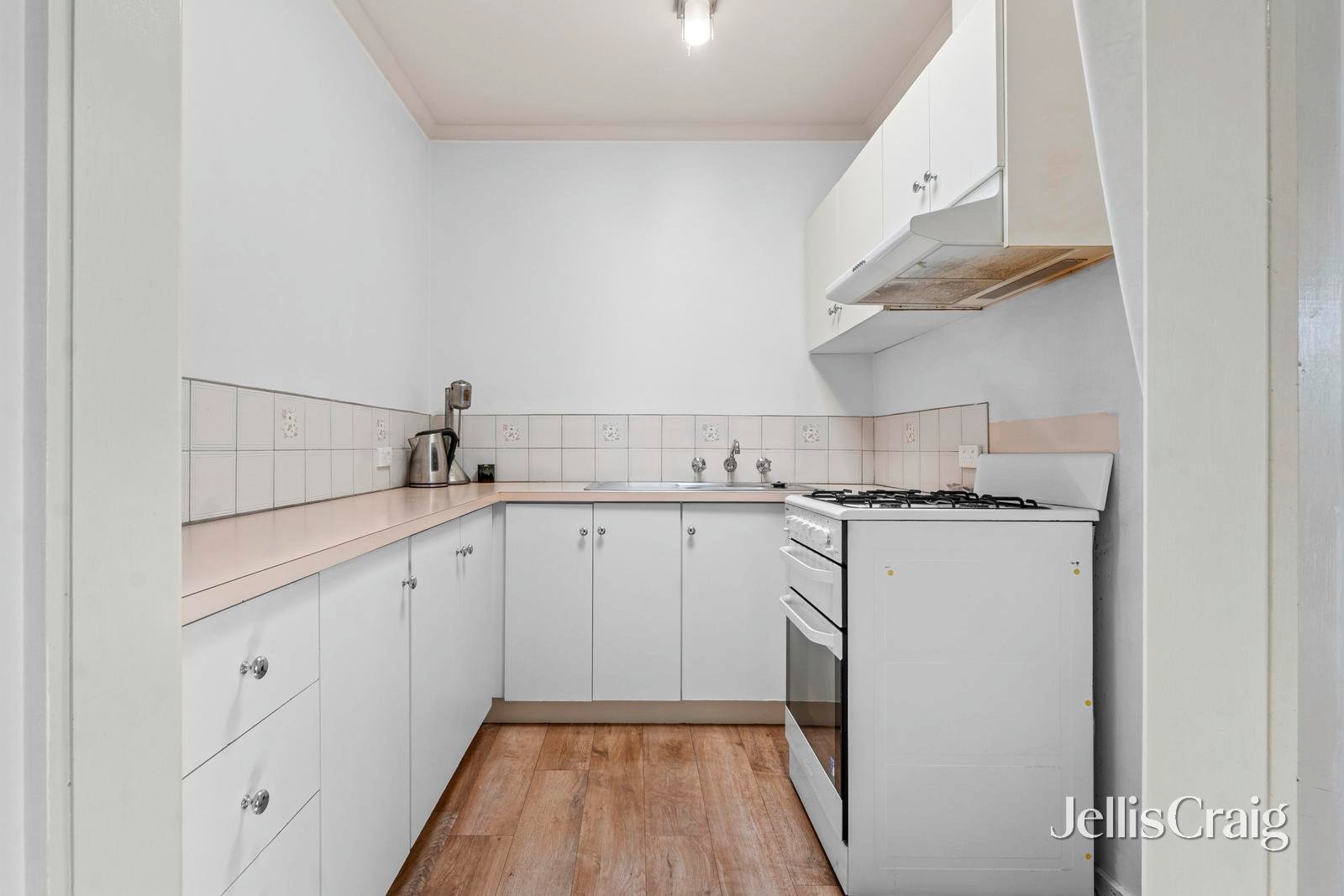 4/46 Baynton Street, Kyneton image 5