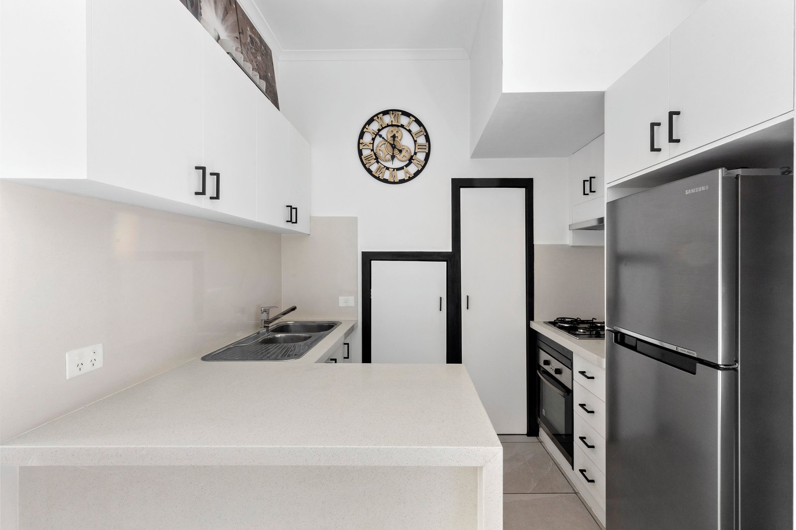 Property Gallery - Main Image