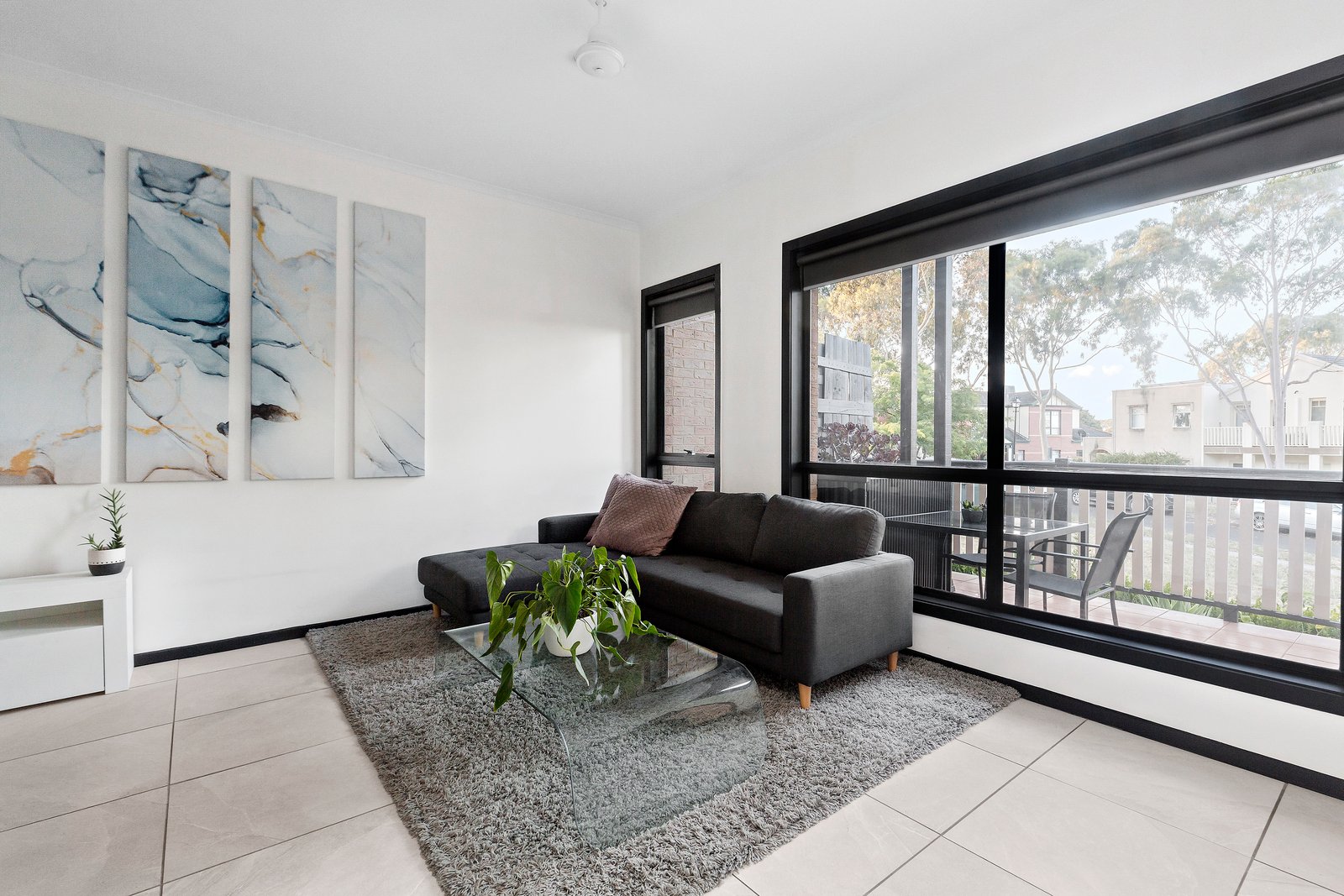 Property Gallery Thumbnail 2
