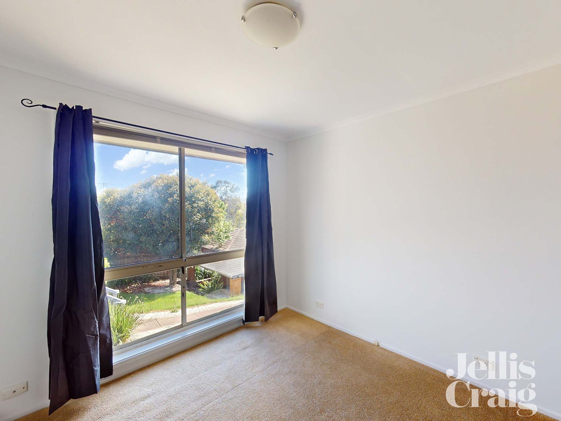 4/465 Pascoe Vale Road, Strathmore image 6