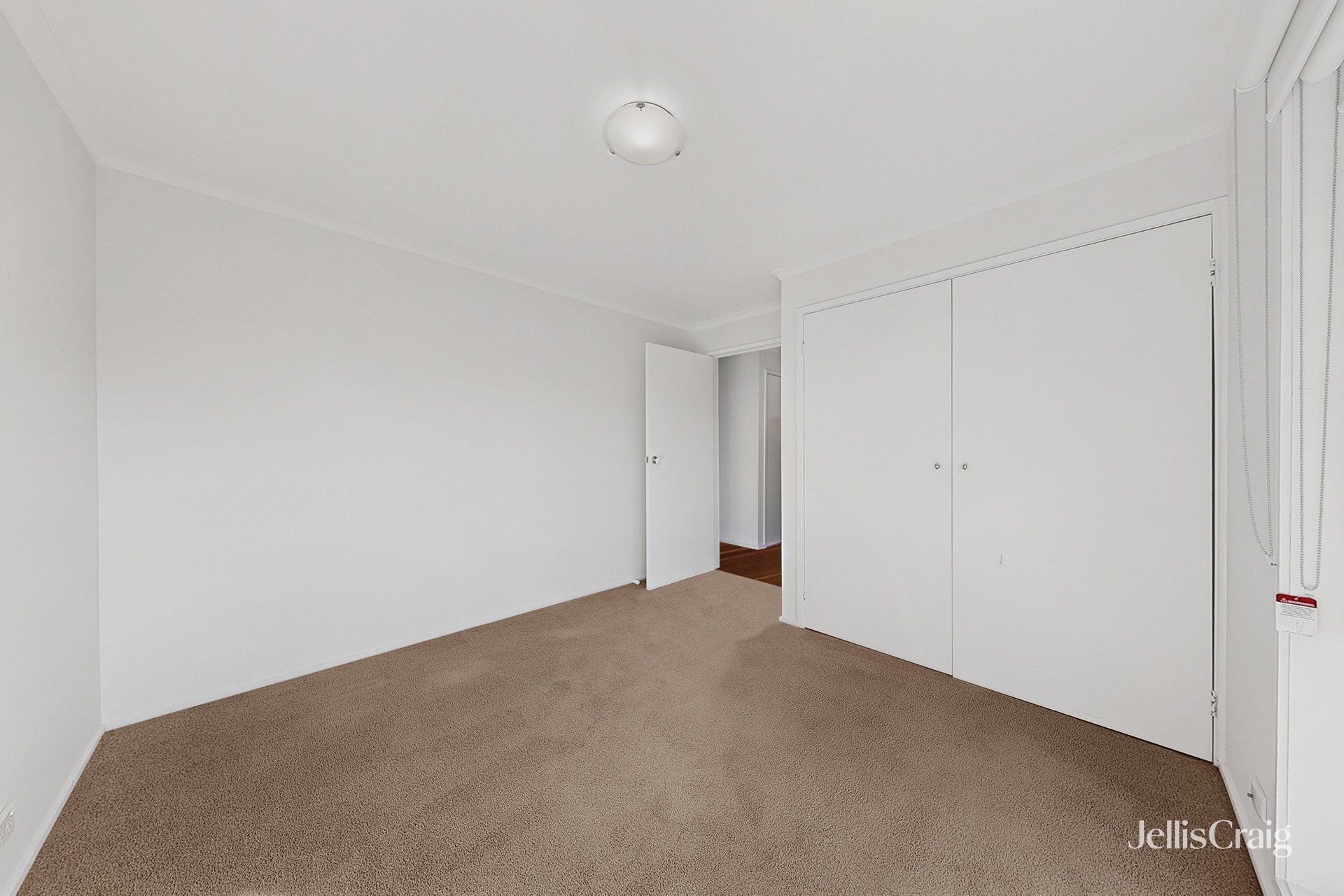 4/465 Pascoe Vale Road, Strathmore image 11