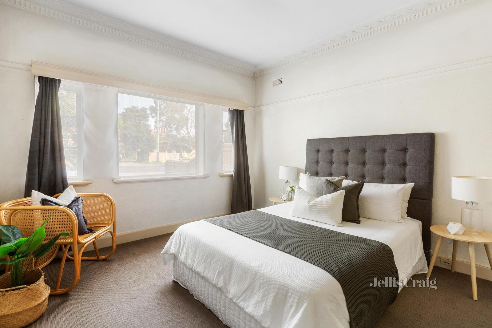 447 Waverley Road, Malvern East image 6