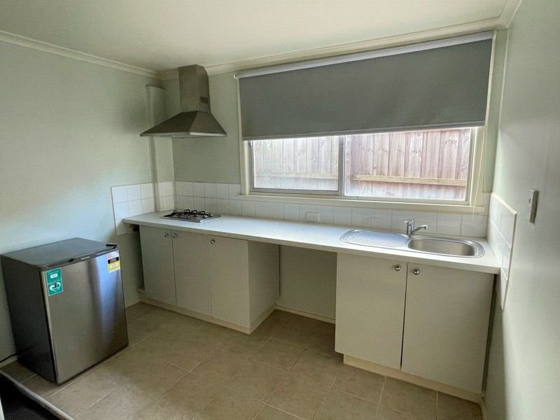 448 Huntingdale Road, Mount&nbsp;Waverley image 7