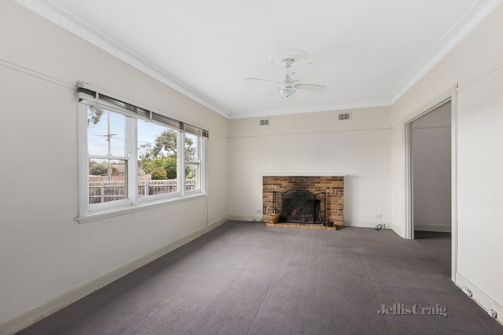 449 Highbury Road, Burwood East image 2