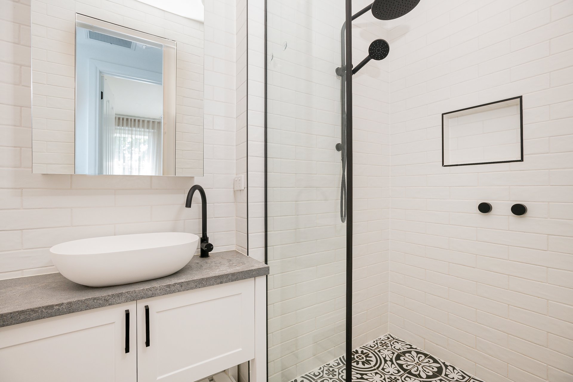 Property Gallery Thumbnail 6