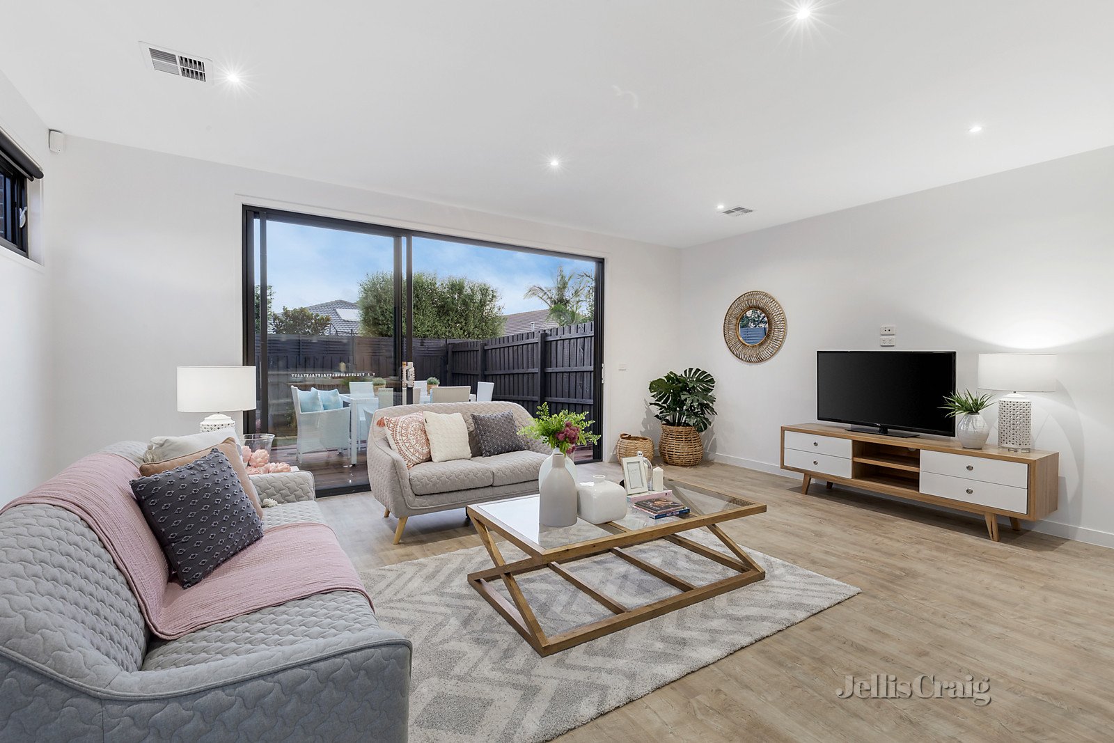 44B Warwick Street, Bentleigh East image 4