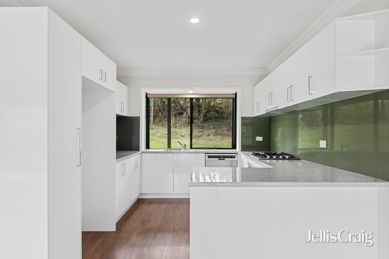 45-49 Moore Avenue, Montrose image 13