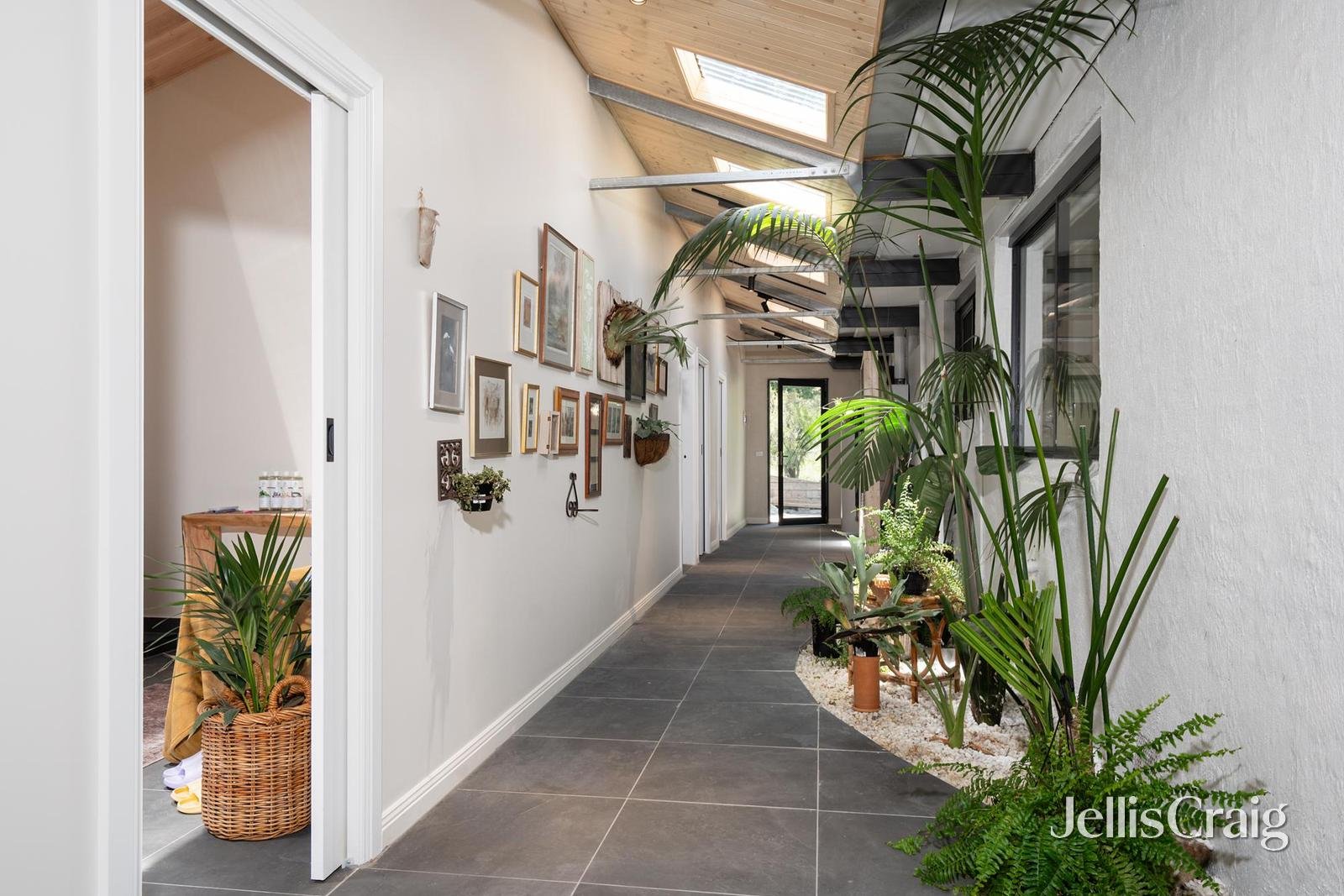 45-49 Moore Avenue, Montrose image 16