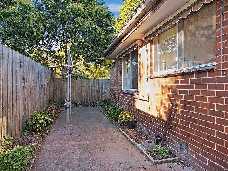 4/5 Allen Street, Ringwood image 5