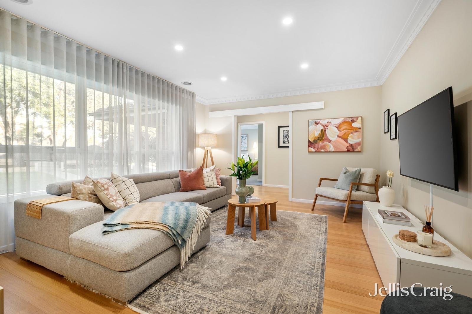 45 Alvena Crescent, Heathmont image 3
