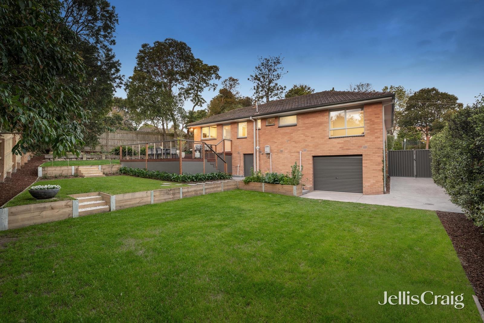 45 Alvena Crescent, Heathmont image 12