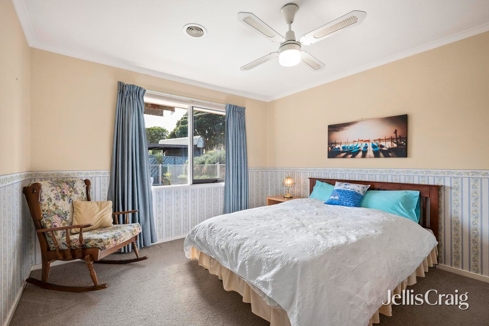 45 Barker Drive, Mooroolbark image 7