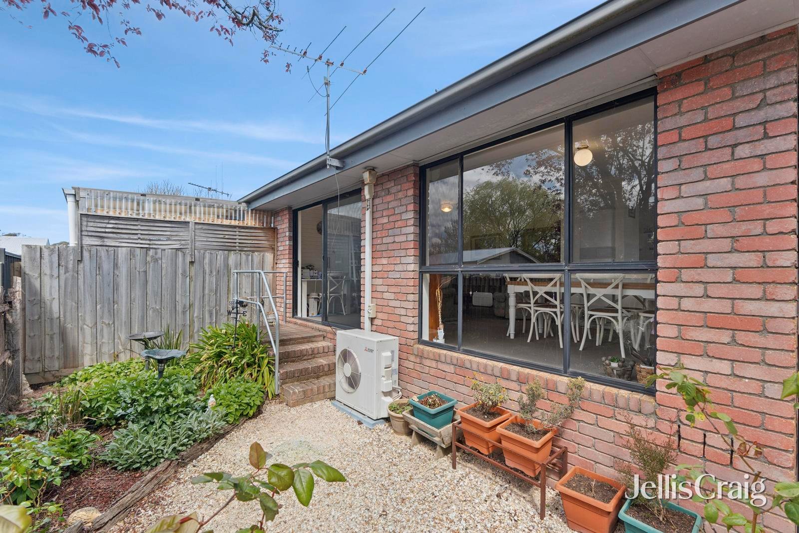 4/5 Bourke Street, Kyneton image 3