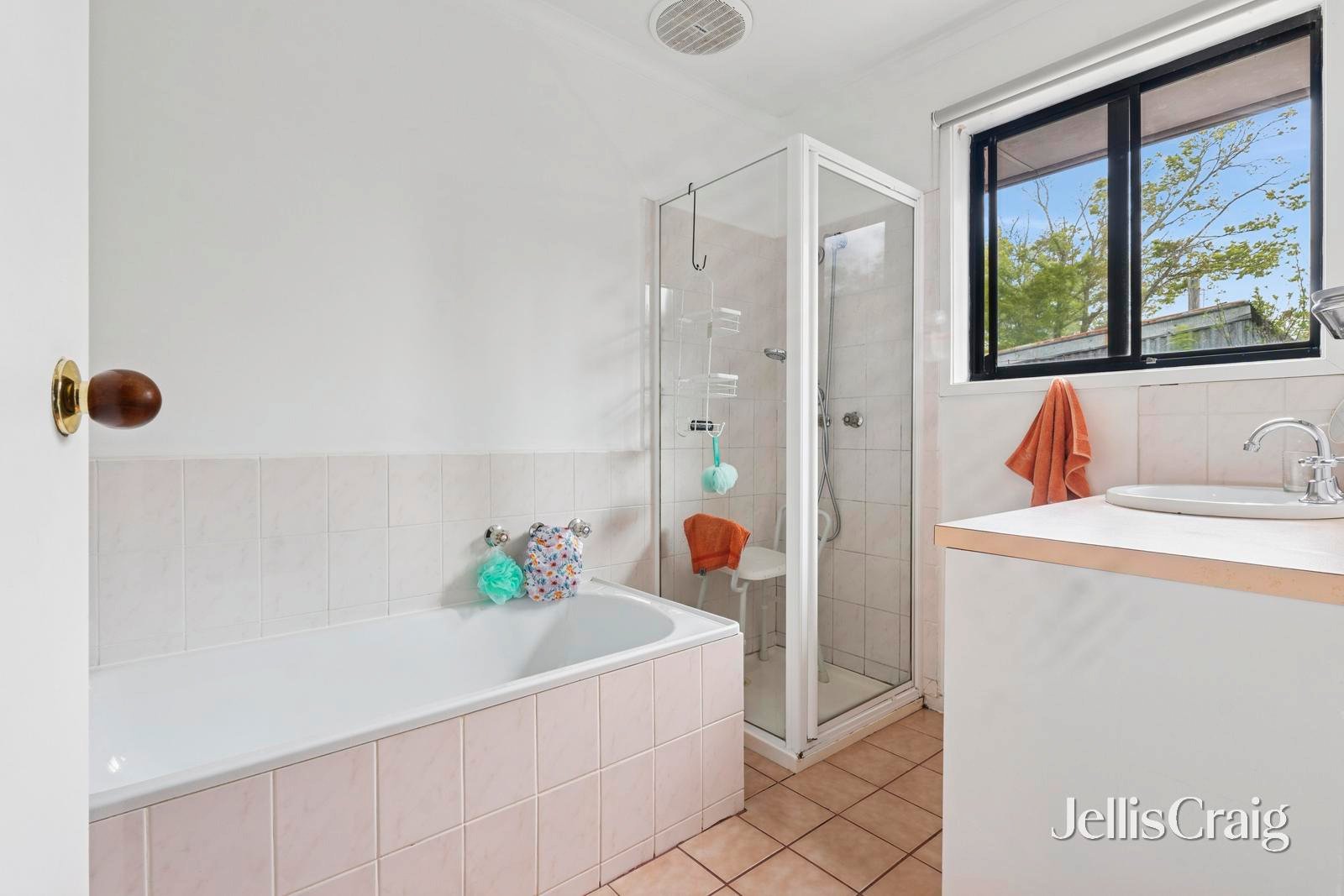 4/5 Bourke Street, Kyneton image 8