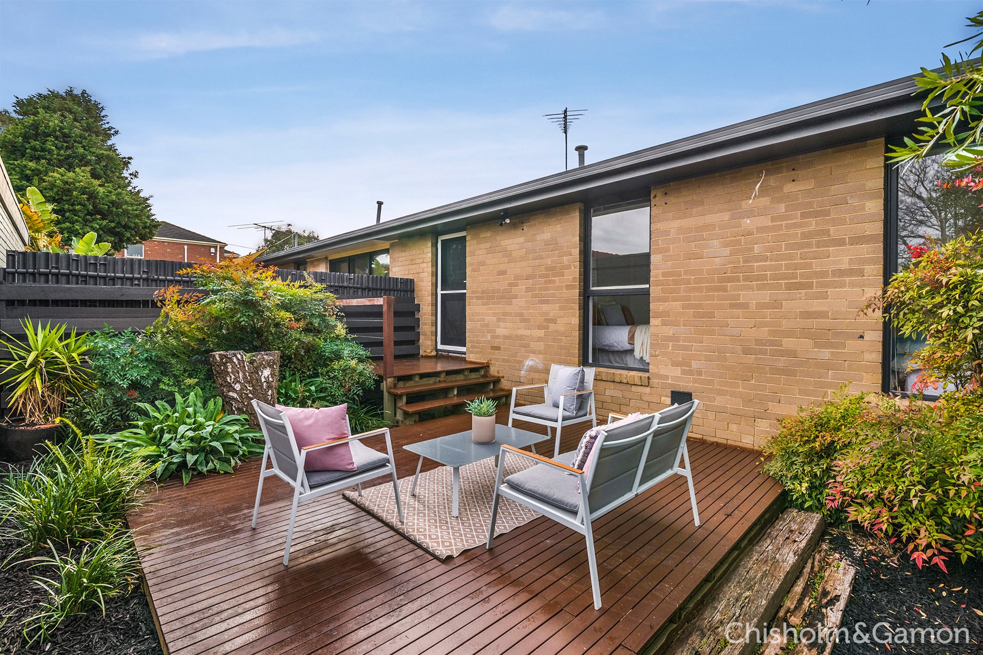 4/5 Bourke Street, Mentone image 1