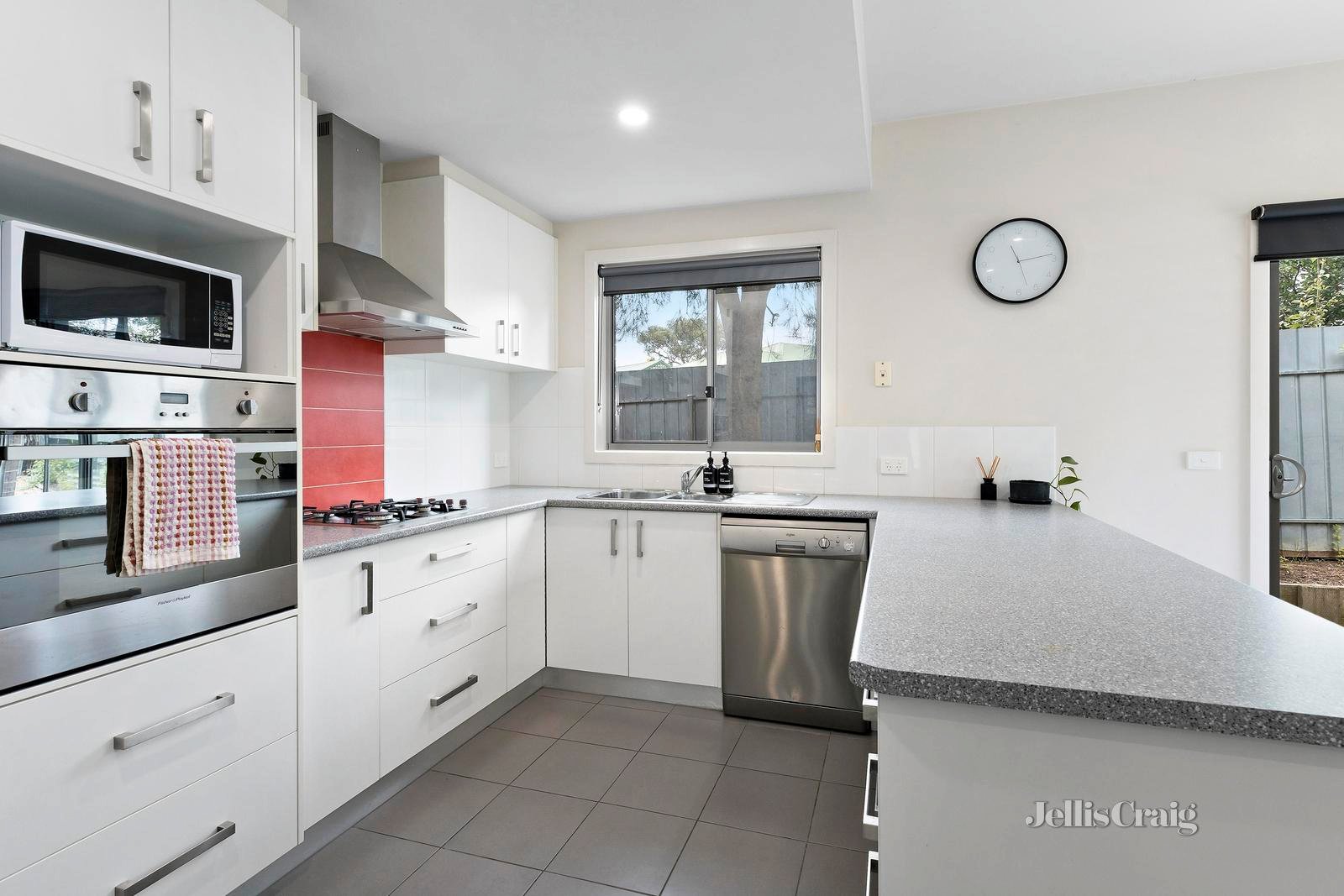 4/5 Brophy Street, Brown Hill image 2