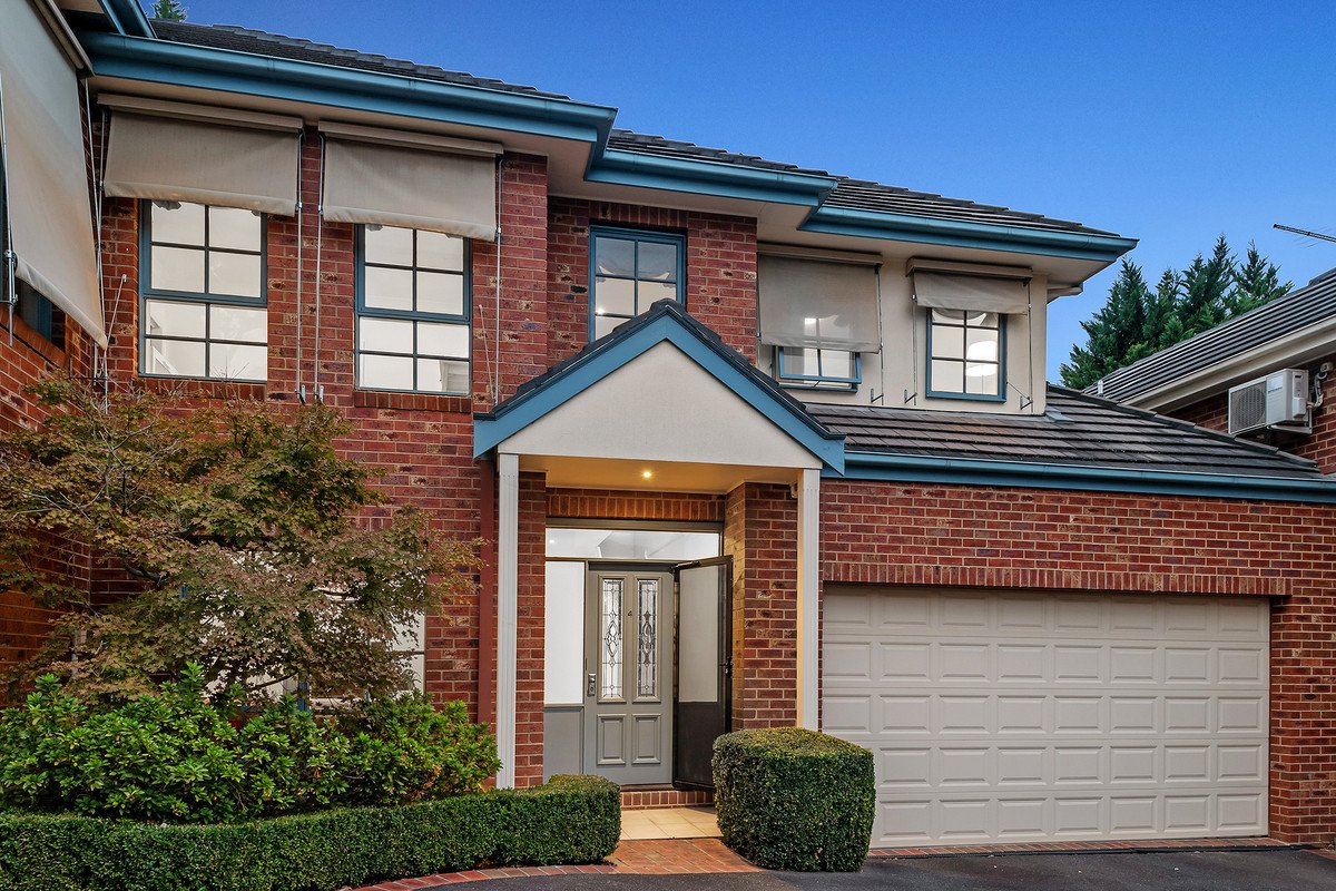 4/5 Caravan Street, Balwyn image 1