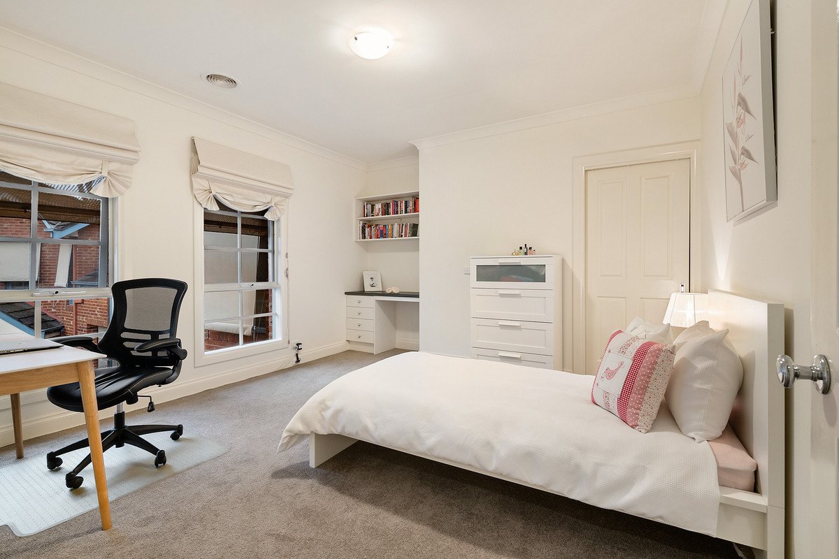 4/5 Caravan Street, Balwyn image 9