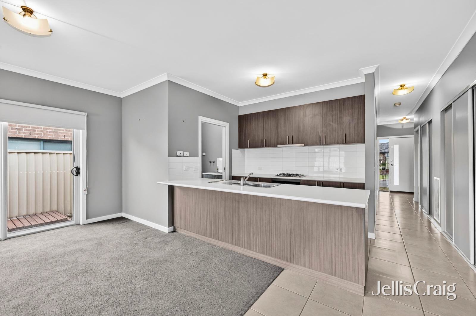 45 Chifley Drive, Delacombe image 2