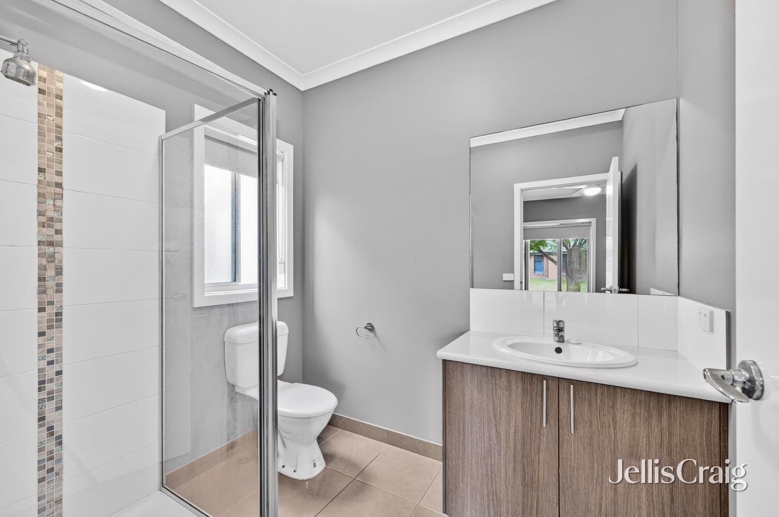 45 Chifley Drive, Delacombe image 7