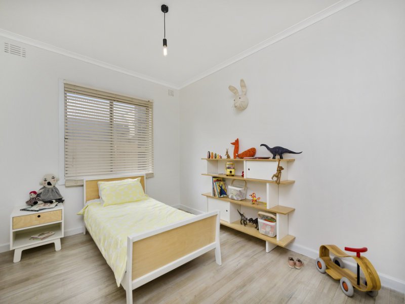 45 Clematis Avenue, Altona North image 6
