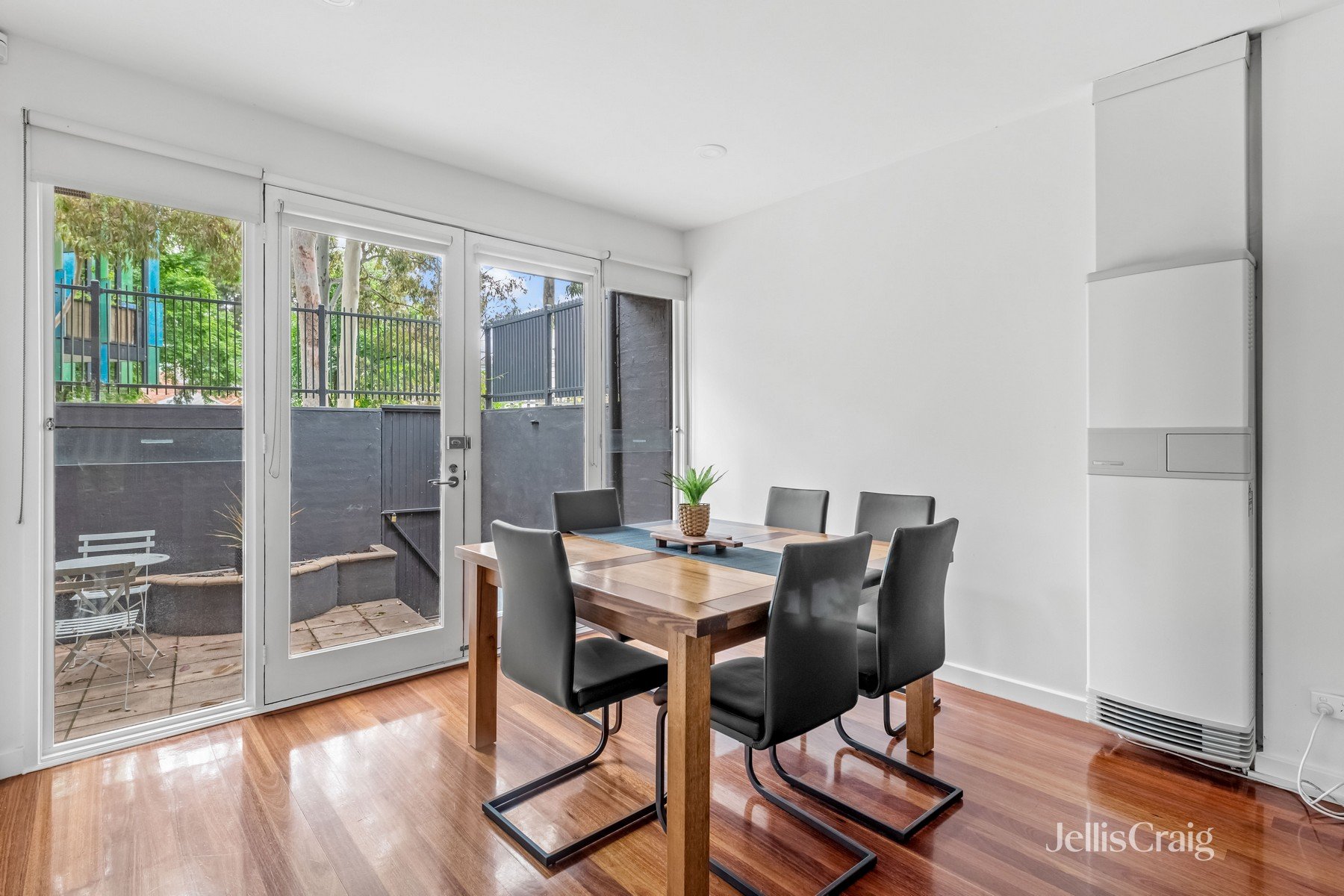 45 Courtney Street, North&nbsp;Melbourne image 2