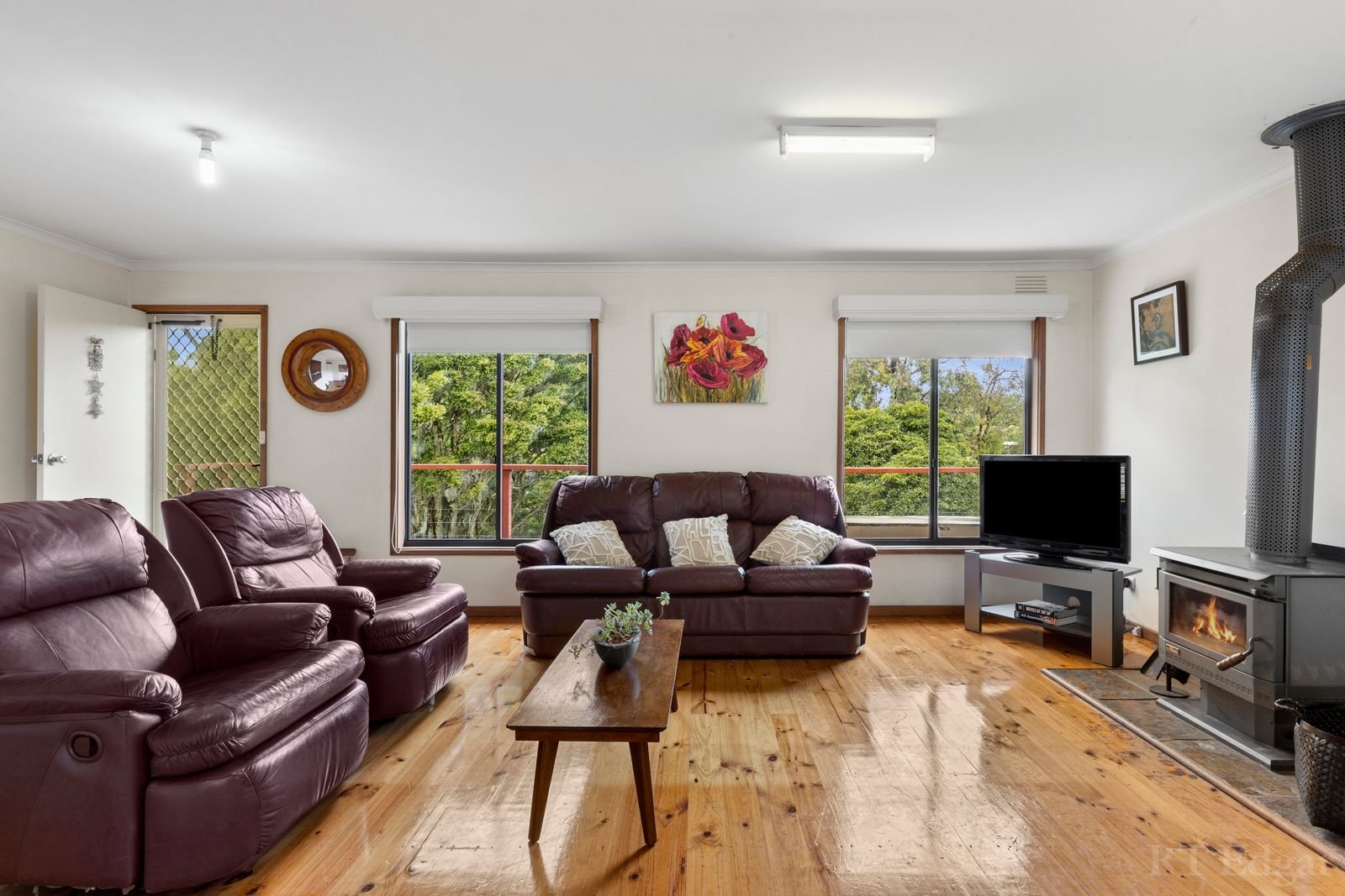 Property Gallery Thumbnail 6
