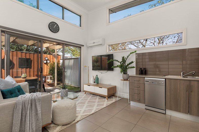 4/5 Dickens Street, Heidelberg Heights image 4