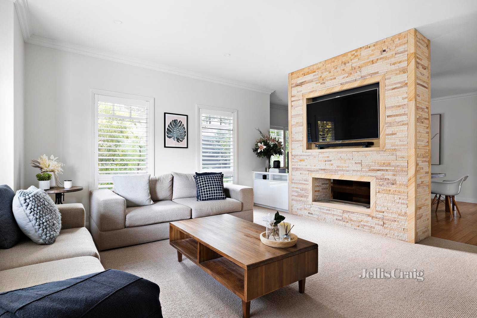 4/5 Doon Court, Briar Hill image 4