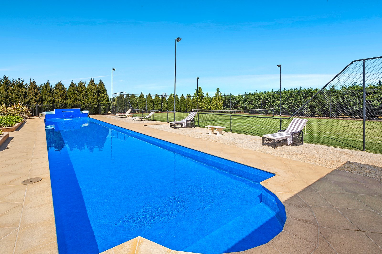 Property Gallery Thumbnail 7