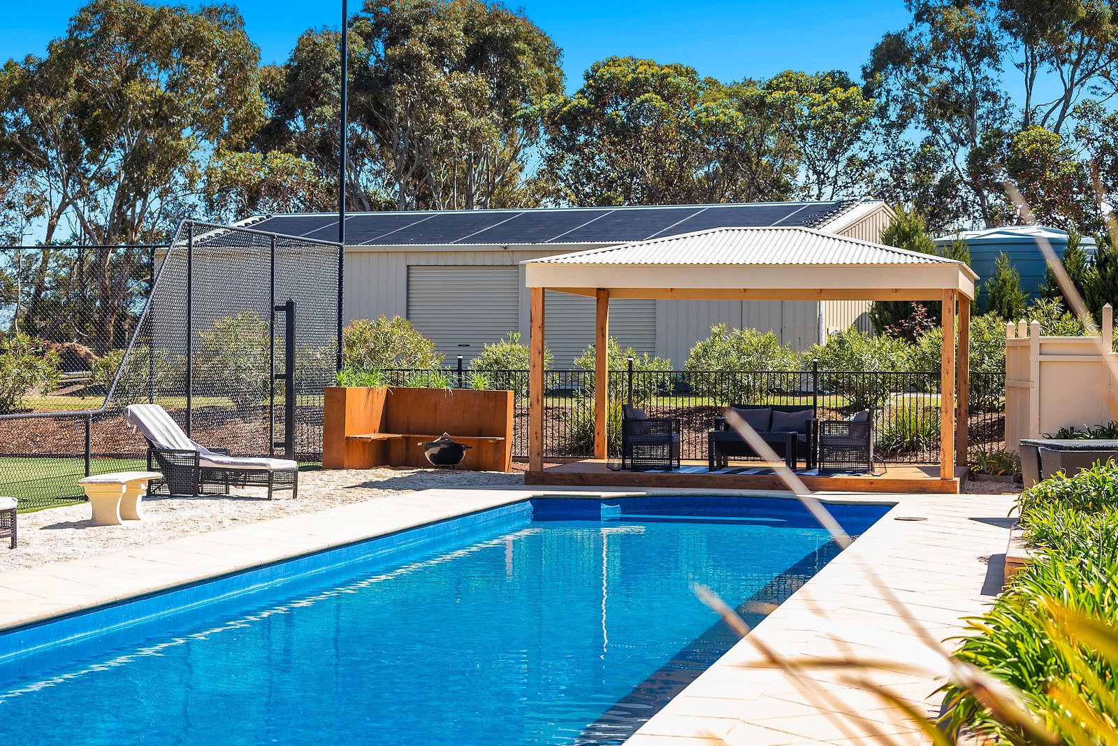 Property Gallery Thumbnail 8