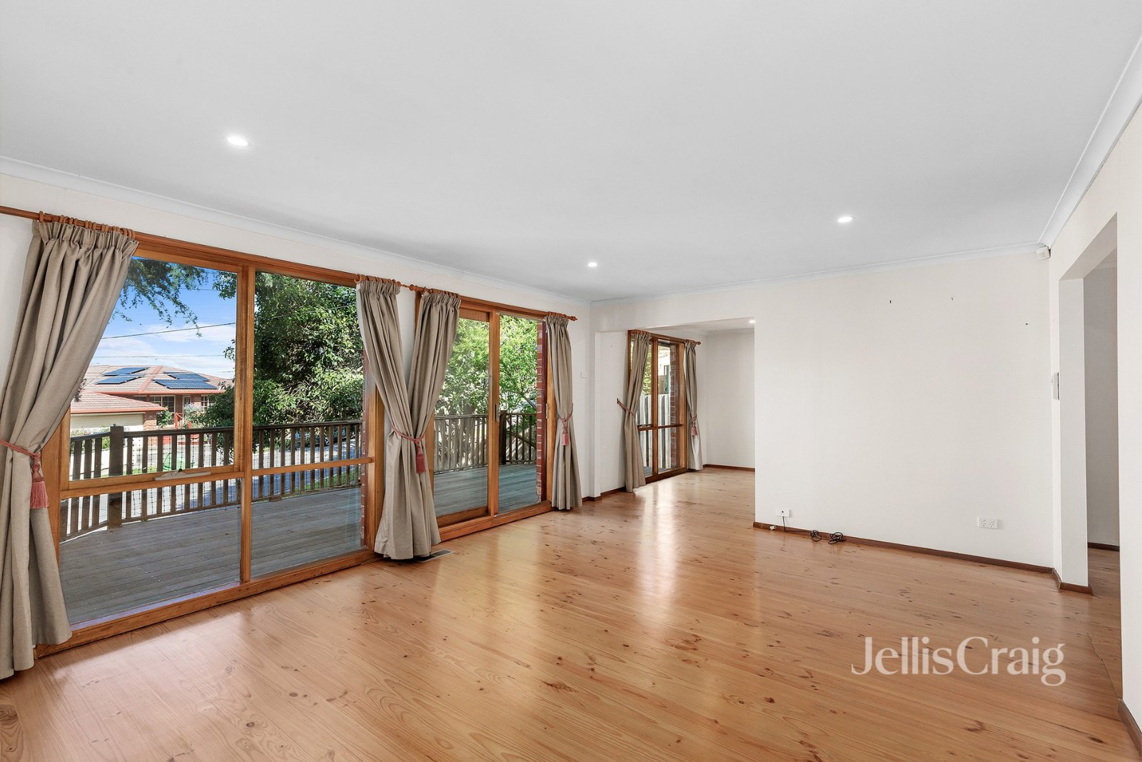 45 Frensham Road, Watsonia image 2