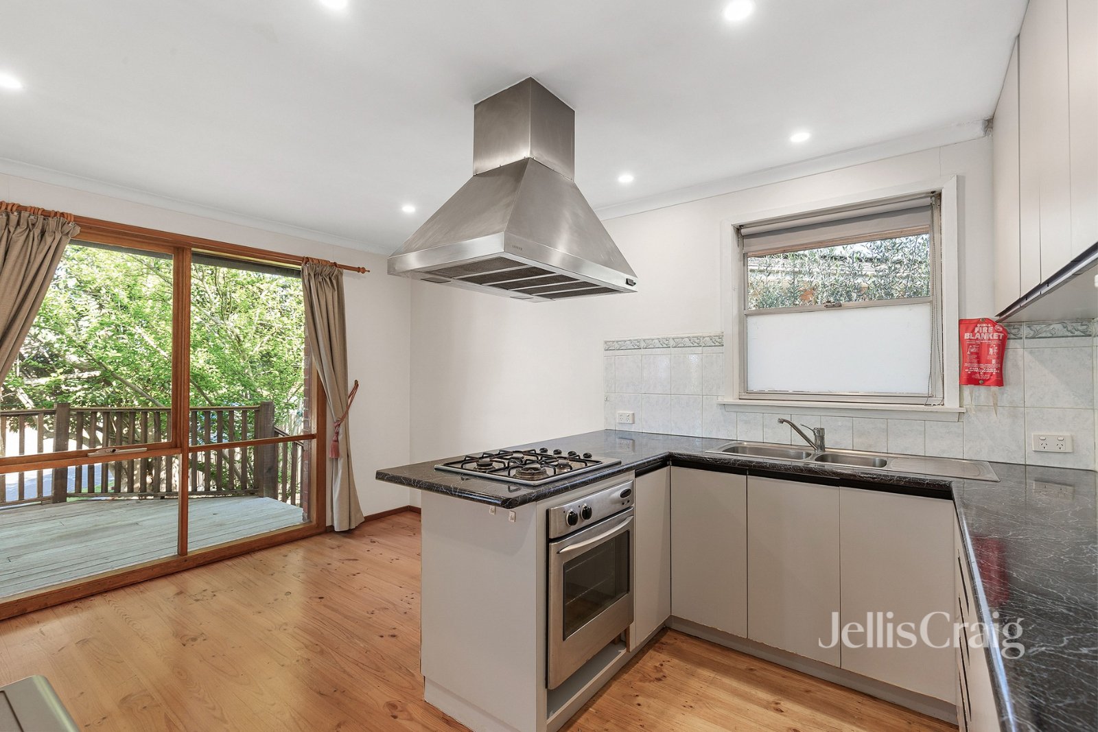 45 Frensham Road, Watsonia image 4