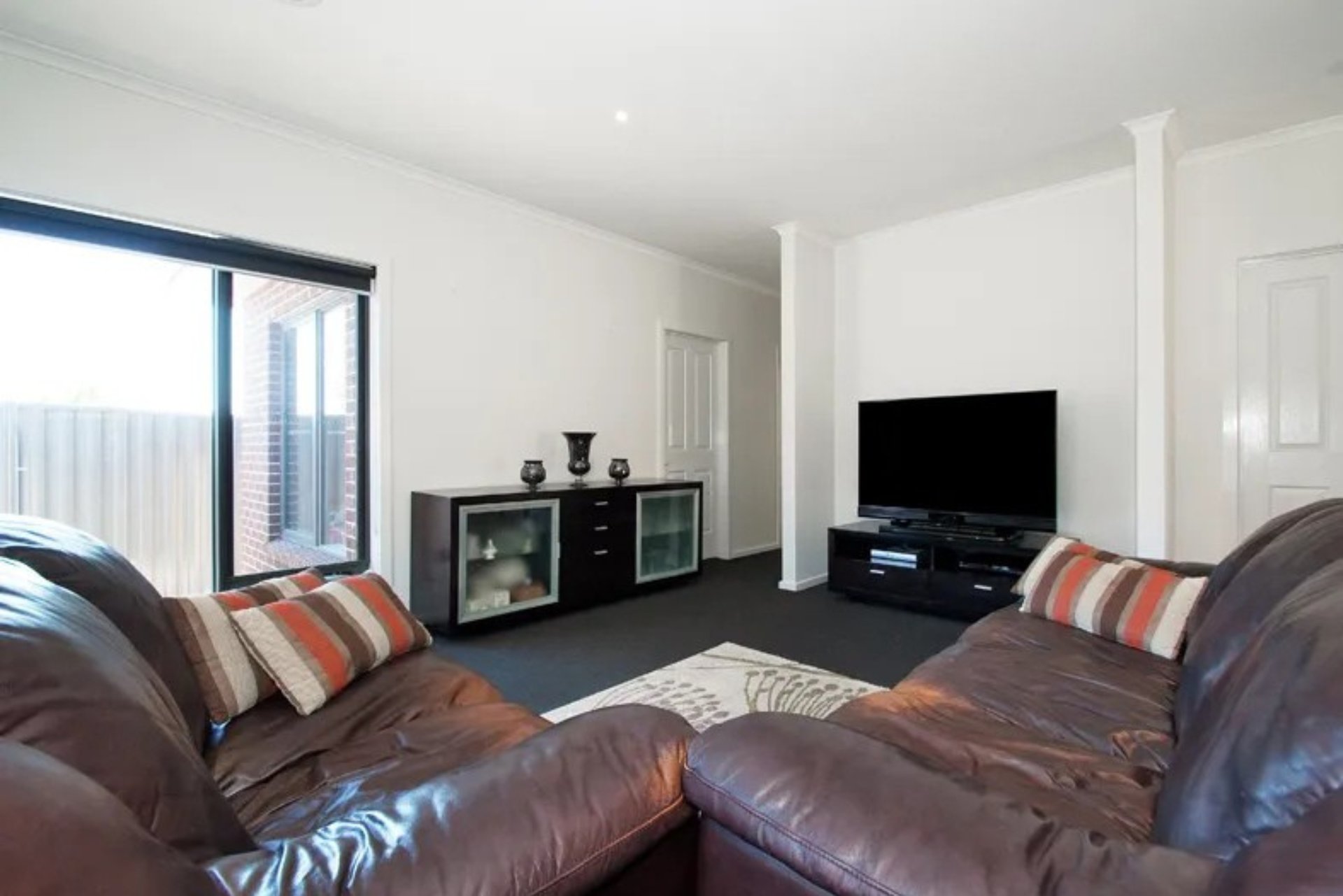 4/5 Gladstone Street, Lilydale image 3