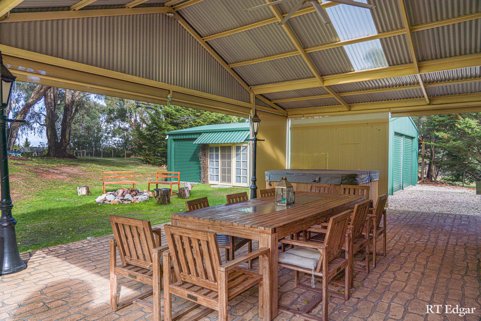 Property Gallery Thumbnail 14