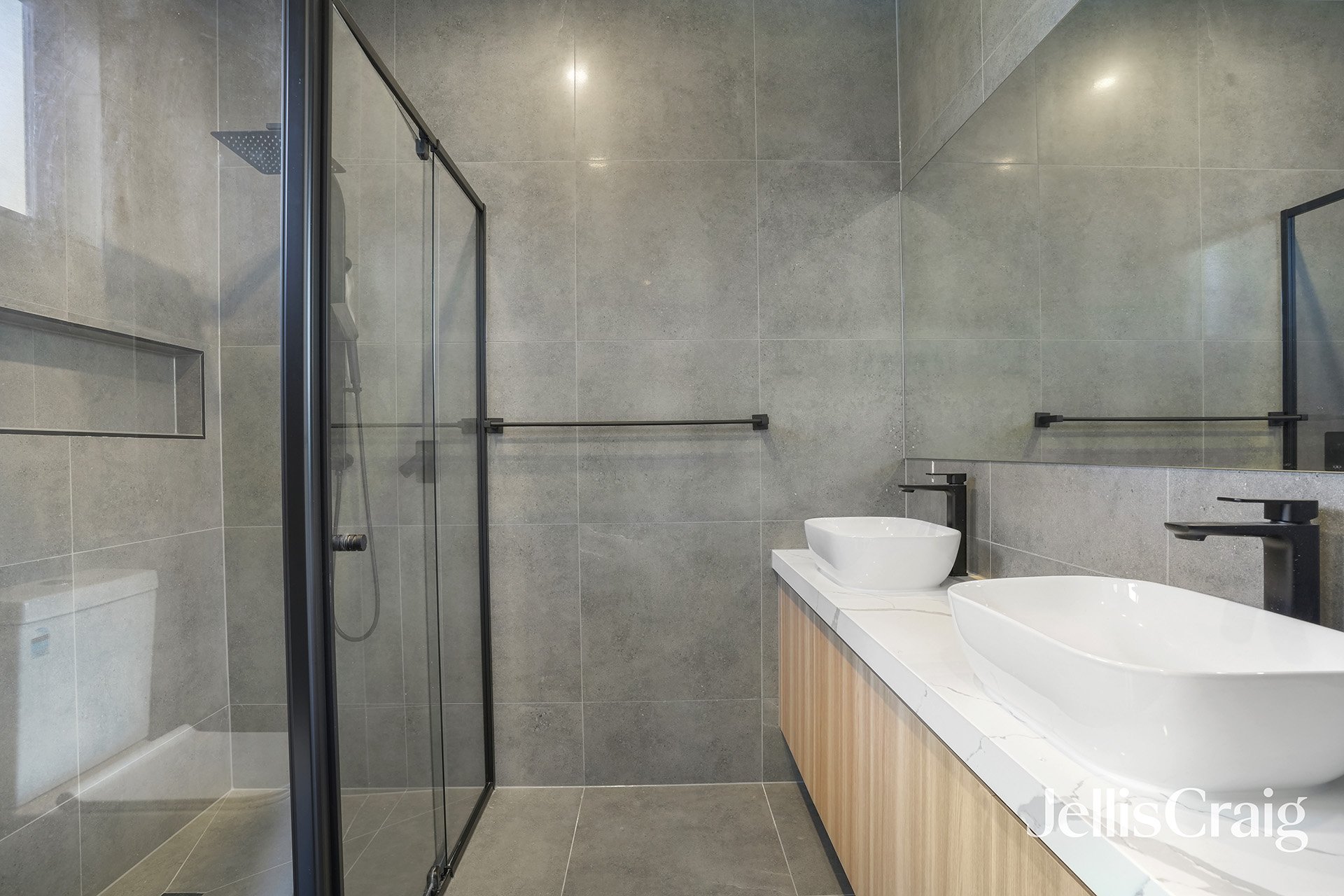 45 Hibiscus Avenue, Cheltenham image 8