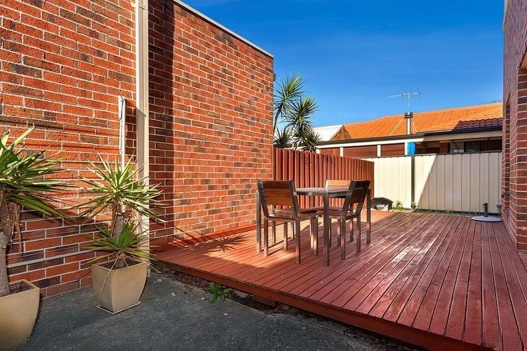 4/5 Hosken Street, Altona Meadows image 9