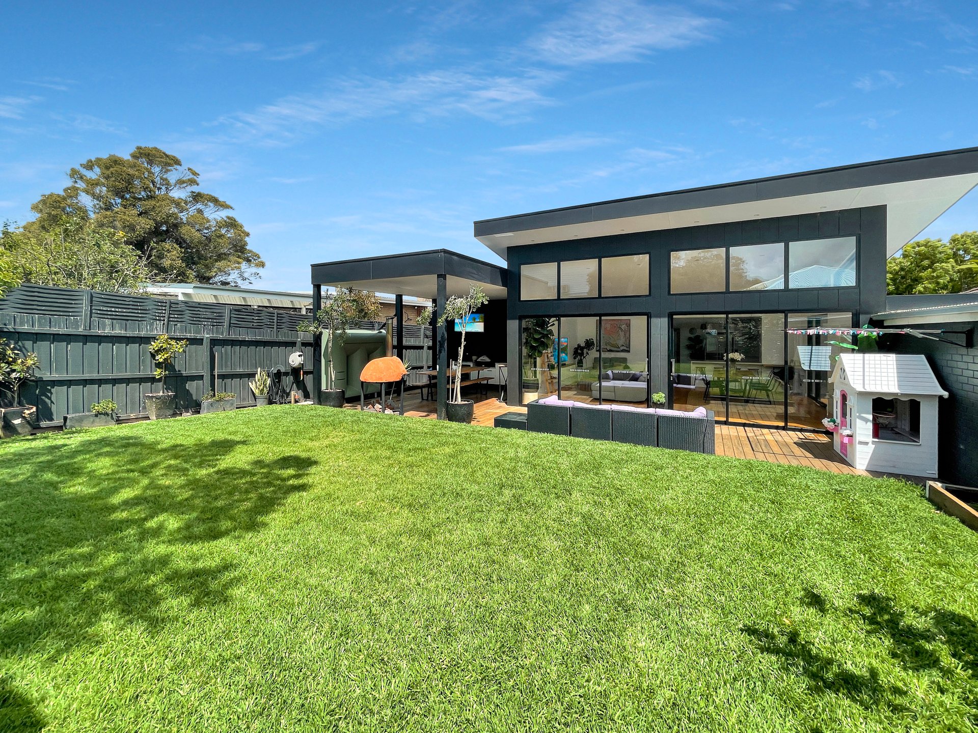 45 Iona Avenue, Belmont image 14