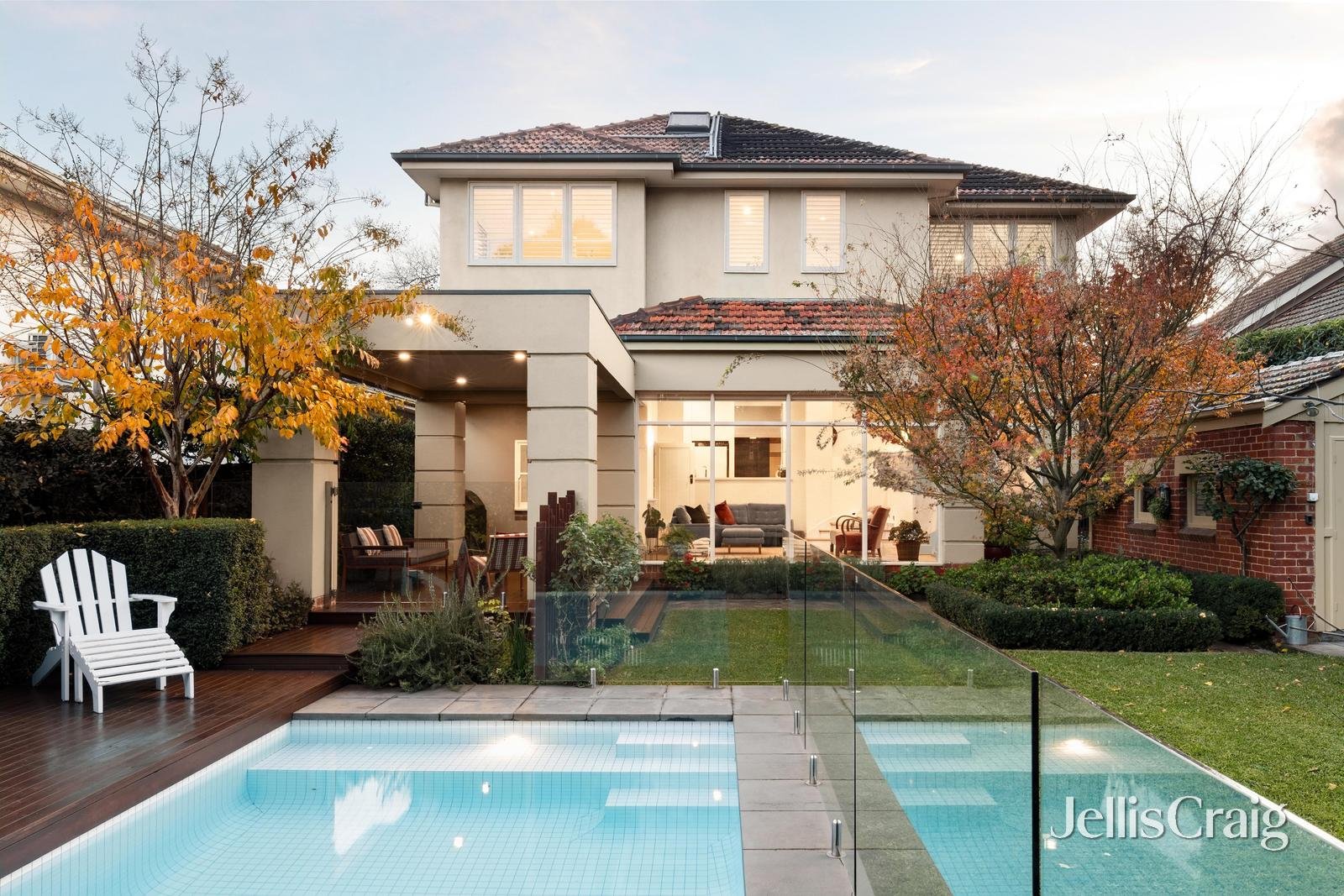 45 Lansell Crescent, Camberwell image 2